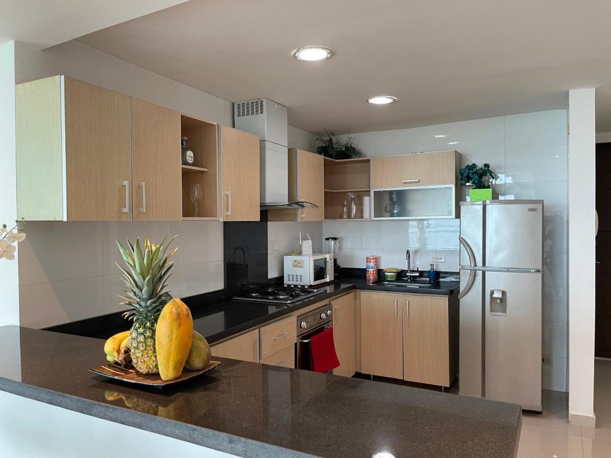 Cartagena Beach Front Apartments Exterior photo