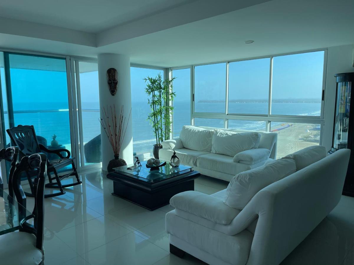 Cartagena Beach Front Apartments Exterior photo
