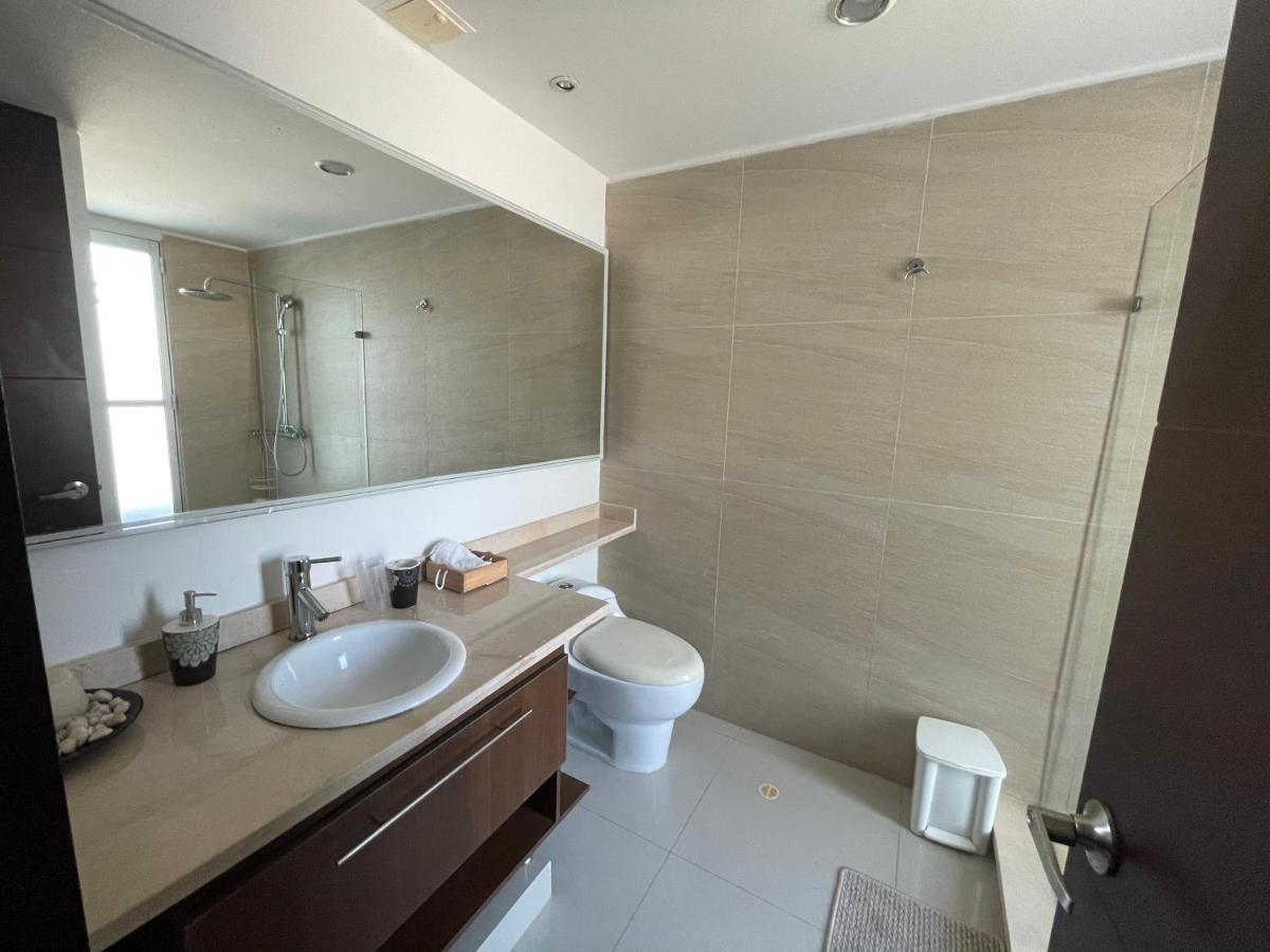 Cartagena Beach Front Apartments Exterior photo