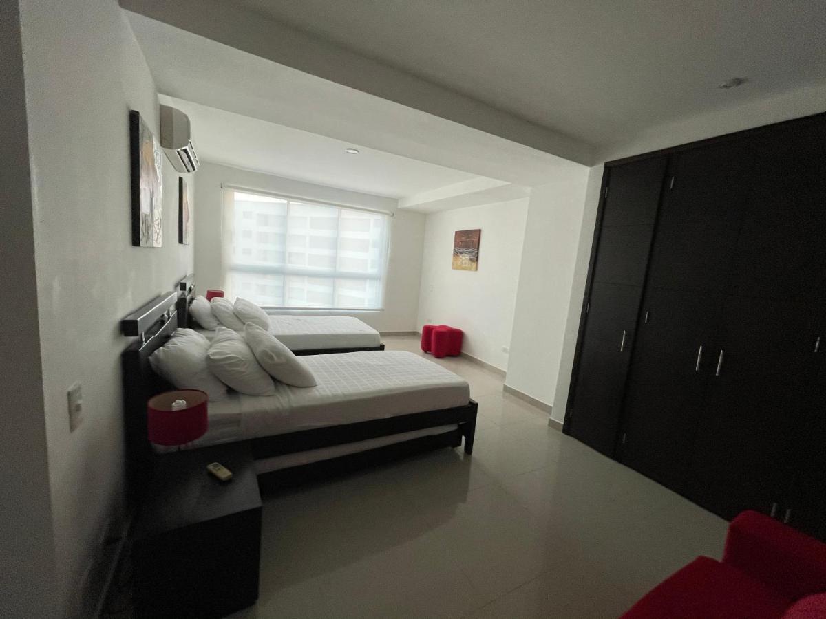 Cartagena Beach Front Apartments Exterior photo